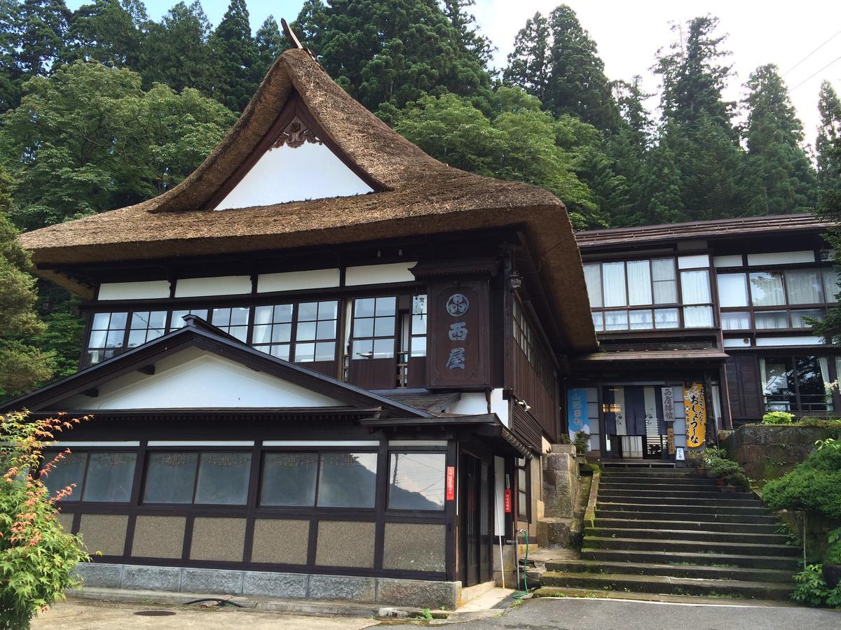 Nishiya Hotel โยเนซาวะ ภายนอก รูปภาพ