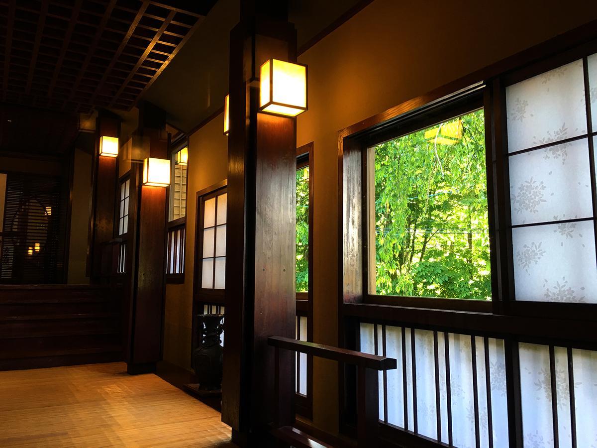 Nishiya Hotel โยเนซาวะ ภายนอก รูปภาพ