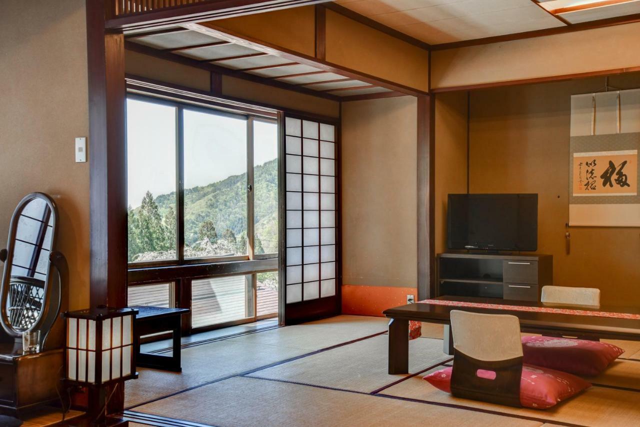 Nishiya Hotel โยเนซาวะ ภายนอก รูปภาพ