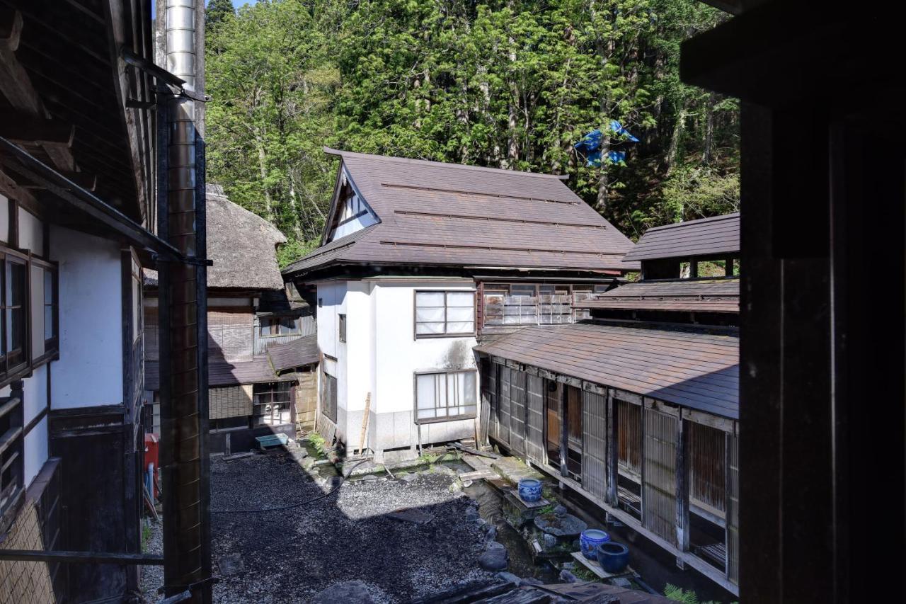 Nishiya Hotel โยเนซาวะ ภายนอก รูปภาพ