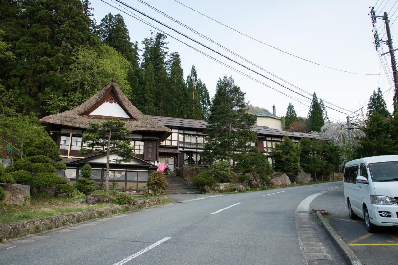 Nishiya Hotel โยเนซาวะ ภายนอก รูปภาพ